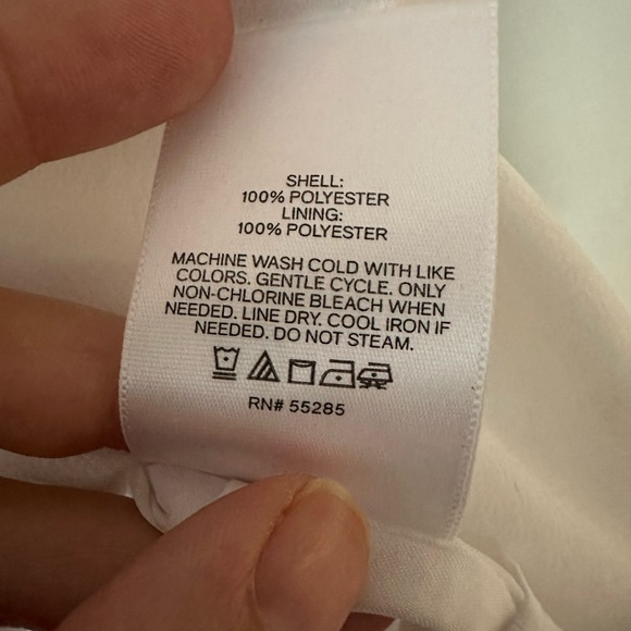 NWT • Express Tank - Picture 4 of 4